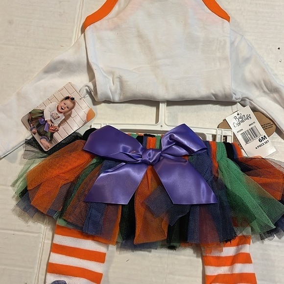 NWT-baby essentials-6M-Halloween 4 piece set.Bodysuit,skirt,headband,leg warmers - Picture 6 of 8